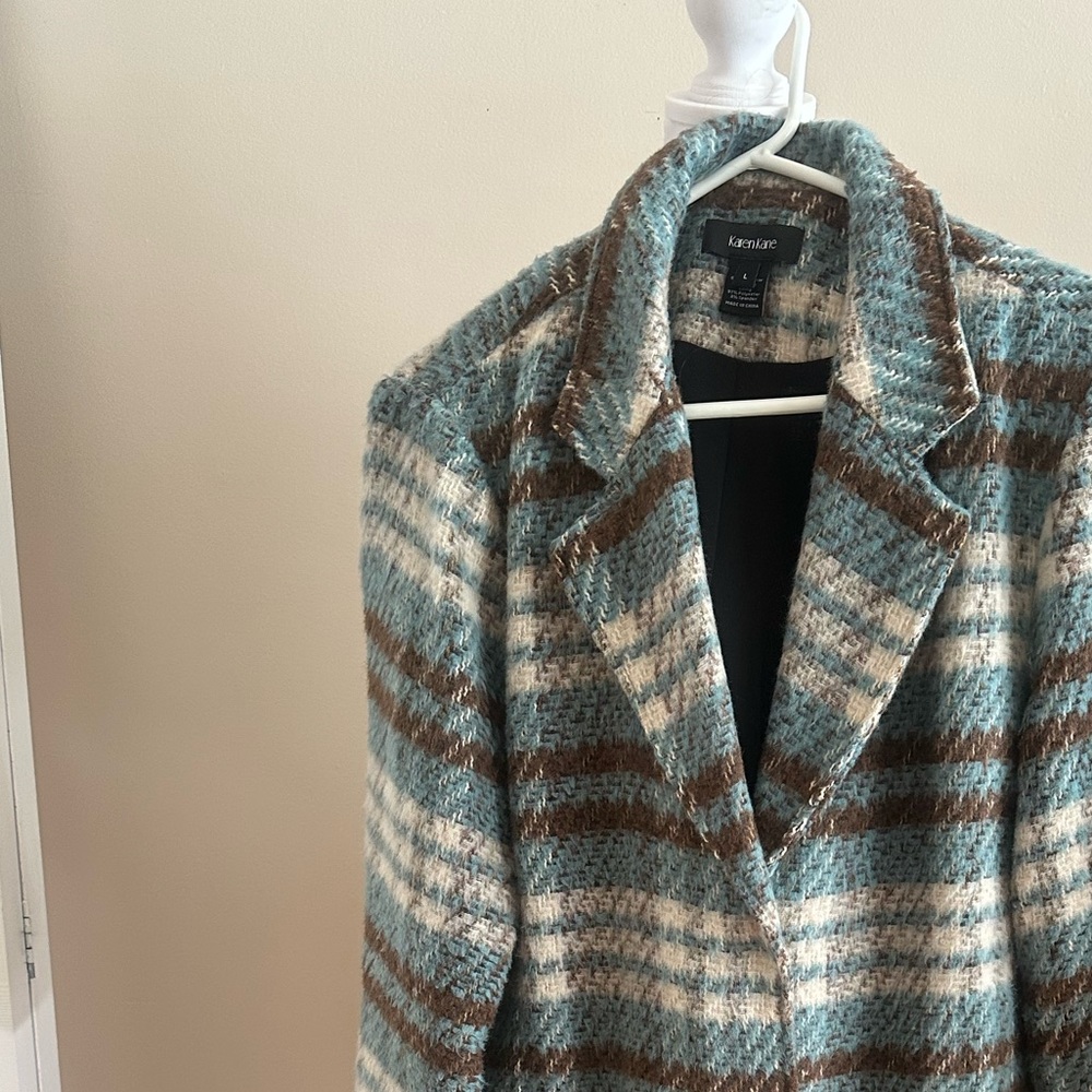 Blue and Brown Plaid Jacket with snap closures thick wool karen Kane.